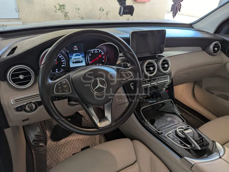 2018 مرسيدس - بنز جي إل سي 250