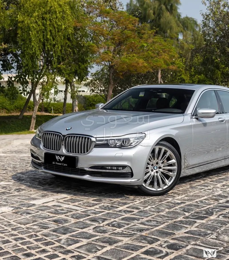 2018 بي ام دبليو الفئة السابعة 730 إل أي