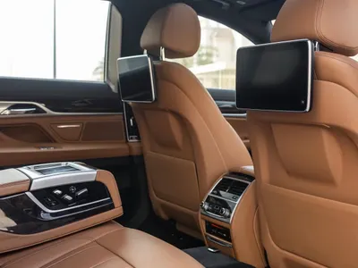 2018 بي ام دبليو الفئة السابعة 730 إل أي