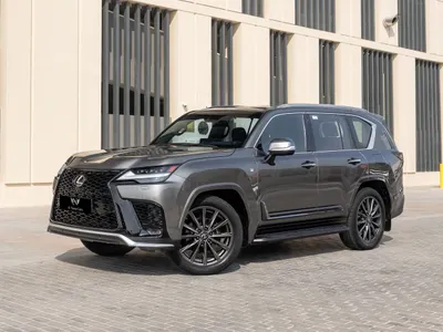 2023 لكزس إل إكس 600 إف