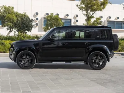 2024 لاند روفر ديفيندر اكس 110