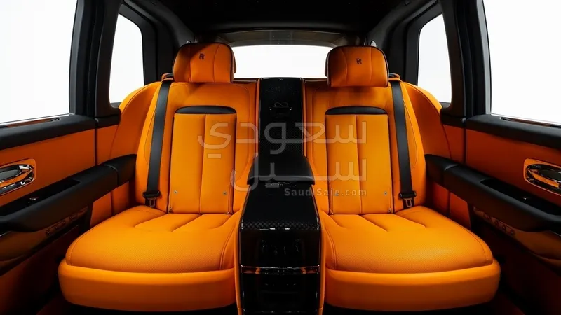 2026 رولز رويس كولينان بلاك بادج