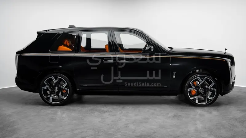 2026 رولز رويس كولينان بلاك بادج