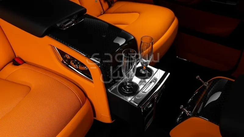 2026 رولز رويس كولينان بلاك بادج