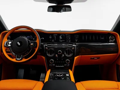 2026 رولز رويس كولينان بلاك بادج