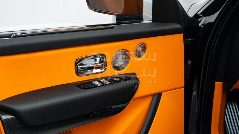 2026 رولز رويس كولينان بلاك بادج