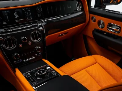 2026 رولز رويس كولينان بلاك بادج