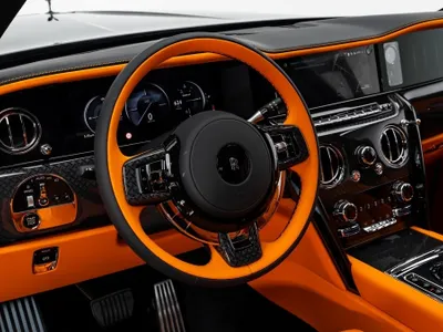 2026 رولز رويس كولينان بلاك بادج