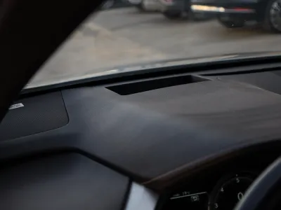 2022 لكزس أر إكس 350