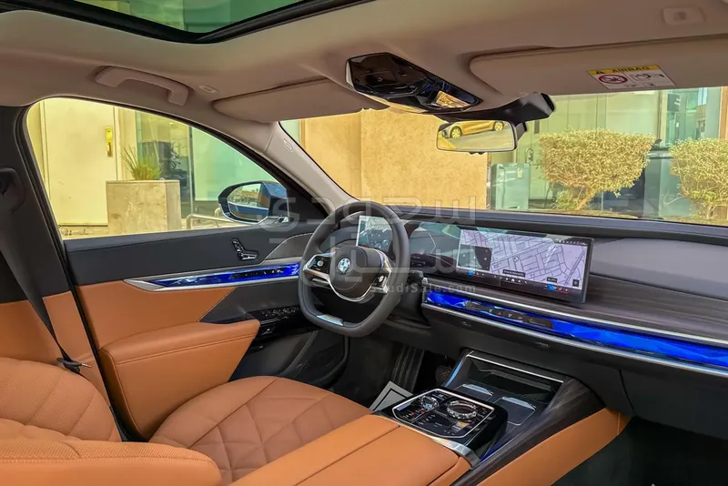 2026 بي ام دبليو الفئة السابعة 735أي