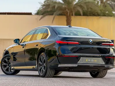 2026 بي ام دبليو الفئة السابعة 735أي