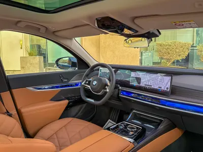 2026 بي ام دبليو الفئة السابعة 735أي