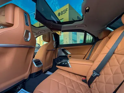 2026 بي ام دبليو الفئة السابعة 735أي