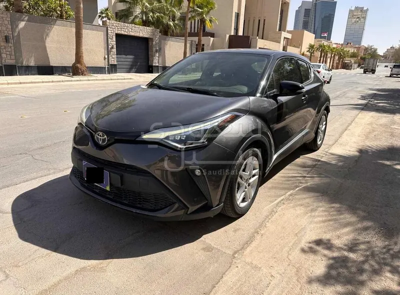 2020 تويوتا سي اتش ار