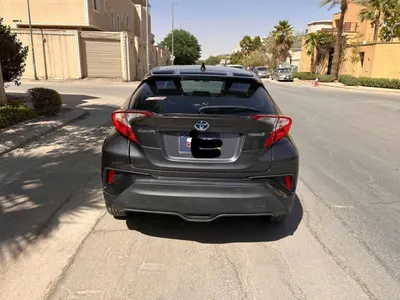 2020 تويوتا سي اتش ار