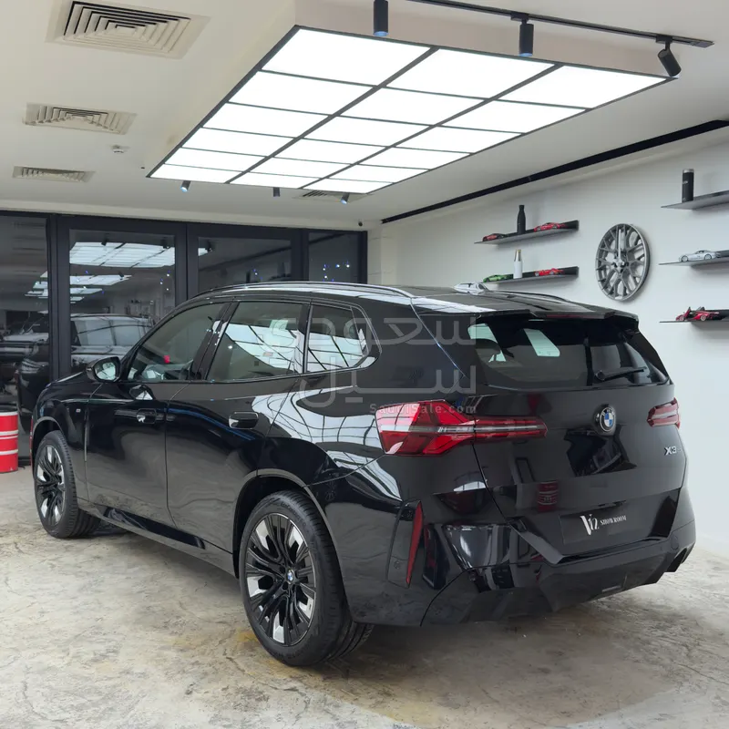 2025 بي ام دبليو الفئة اكس 3 إم كت