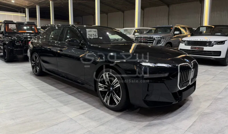 2026 بي ام دبليو الفئة السابعة 735أي