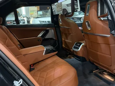 2026 بي ام دبليو الفئة السابعة 735أي