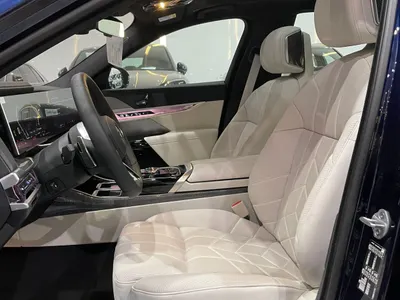 2026 بي ام دبليو الفئة السابعة 735أي