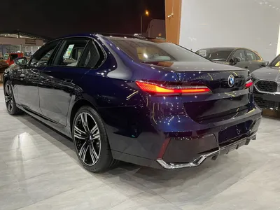 2026 بي ام دبليو الفئة السابعة 735أي