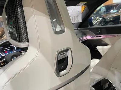 2026 بي ام دبليو الفئة السابعة 735أي