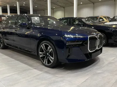 2026 بي ام دبليو الفئة السابعة 735أي