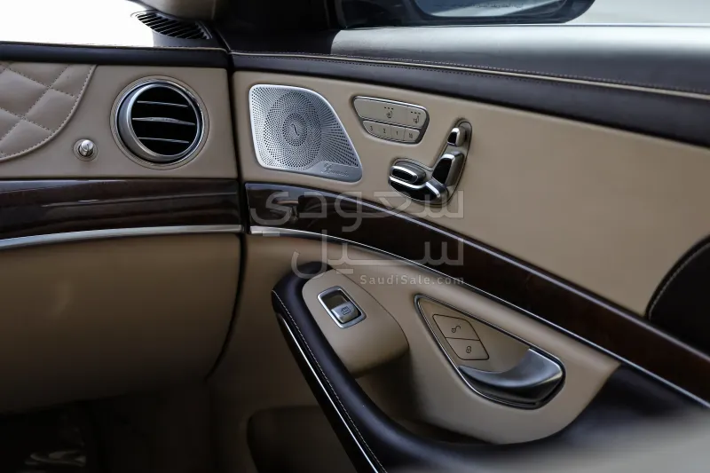 2018 مرسيدس - بنز إس 560