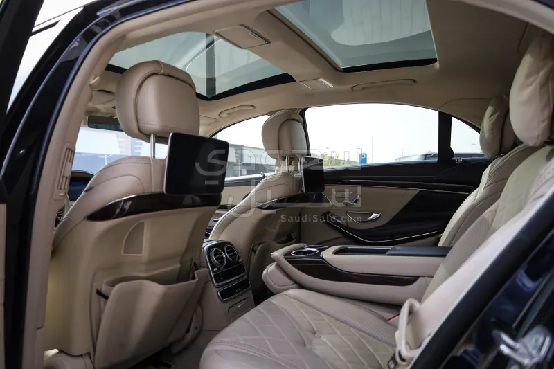 2018 مرسيدس - بنز إس 560