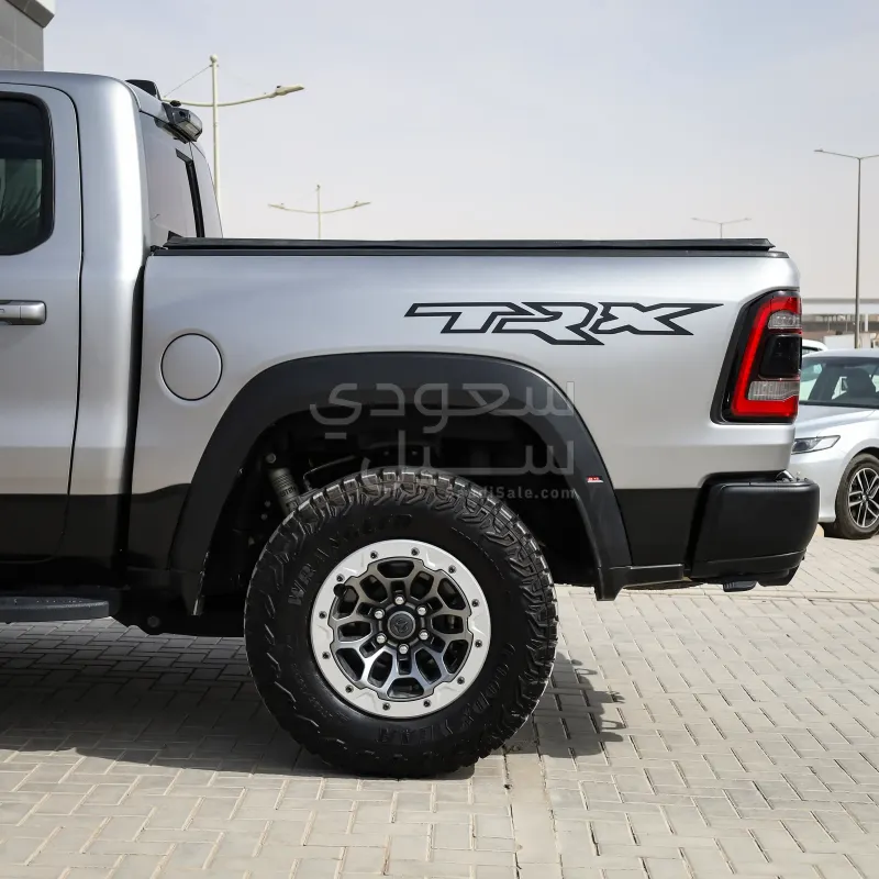 2021 دودج رام تي ار اكس