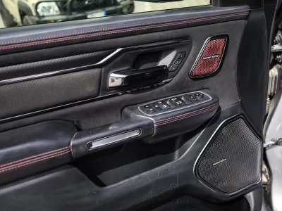 2021 دودج رام تي ار اكس