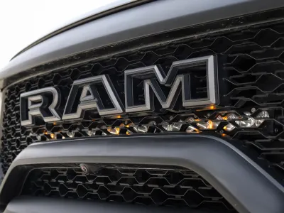 2021 دودج رام تي ار اكس