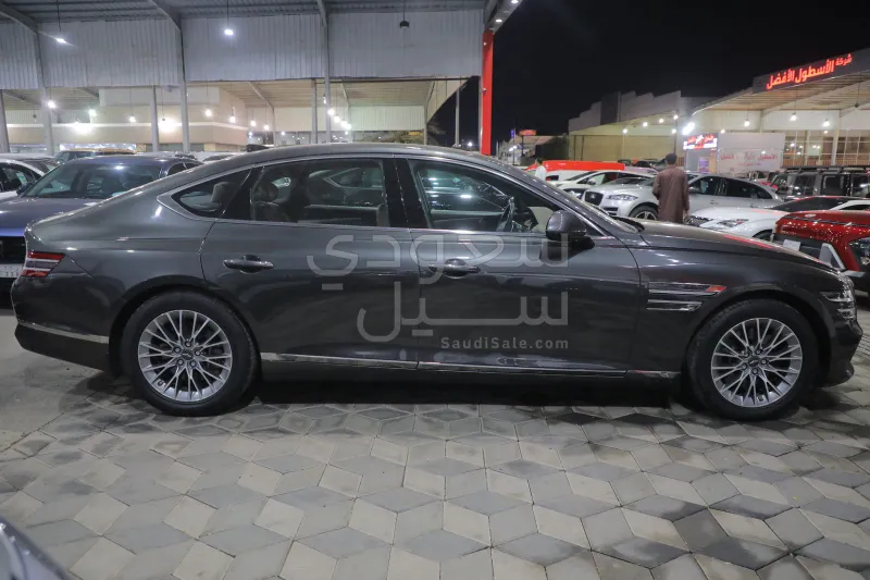 2024 جينيسيس جي 80