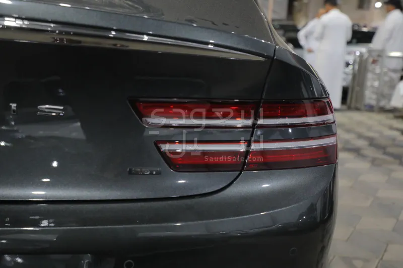 2024 جينيسيس جي 80