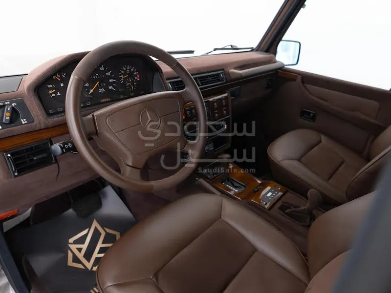 1990 مرسيدس - بنز جي 300