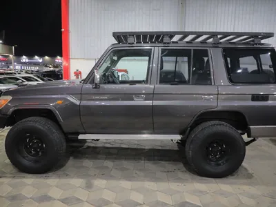 2011 تويوتا لاند كروزر ربع ال اكس