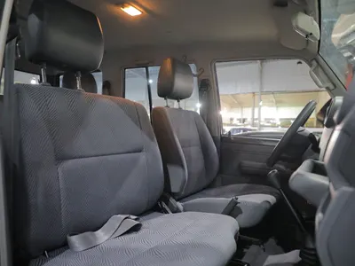 2011 تويوتا لاند كروزر ربع ال اكس