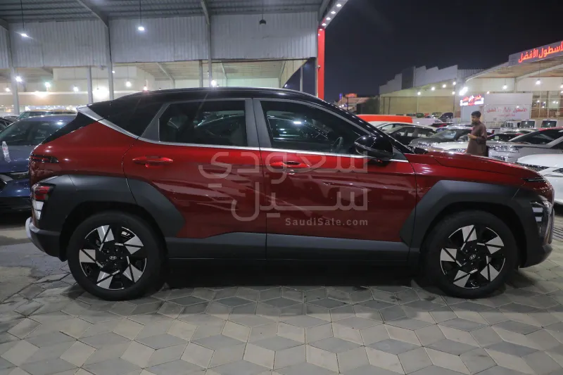 2025 هيونداي كونا