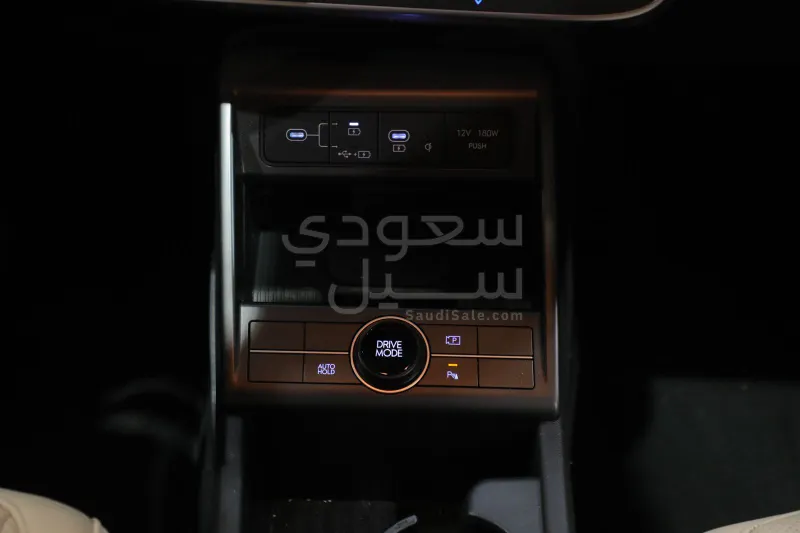 2025 هيونداي كونا