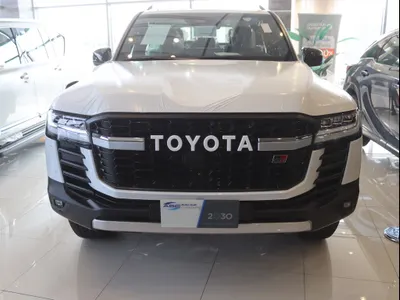 2025 تويوتا لاند كروزر جي ار سبورت