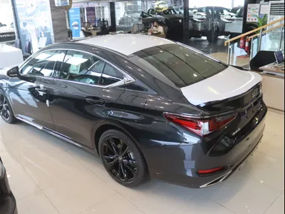 2025 لكزس إي إس 350 اف سبورت