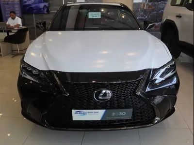 2025 لكزس إي إس 350 اف سبورت