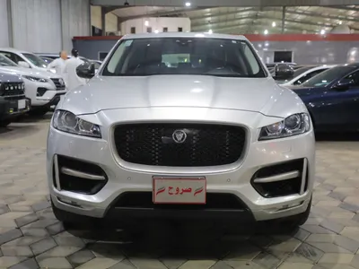 2019 جاكوار اف-بيس