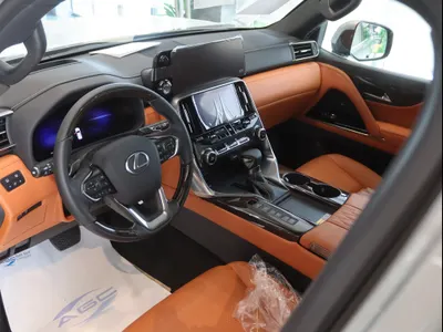 2025 لكزس إل إكس 600 في أي بي