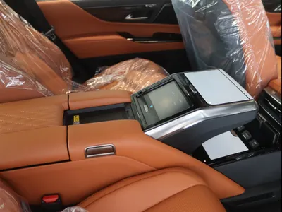 2025 لكزس إل إكس 600 في أي بي