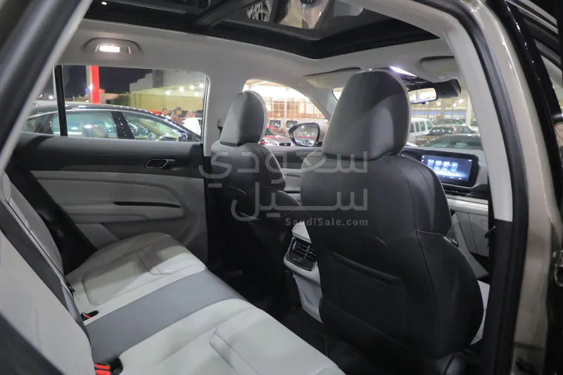 2023 فورد تيريتوري تريند