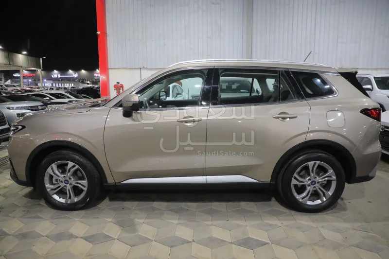 2023 فورد تيريتوري تريند