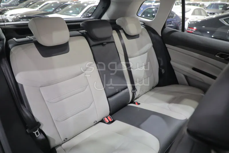 2023 فورد تيريتوري تريند