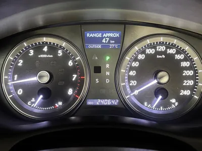 2011 لكزس إي إس 350