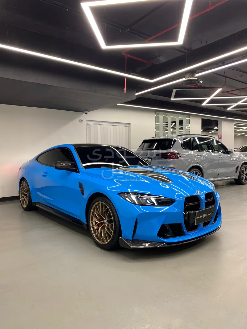 2025 بي ام دبليو الفئة ام إم 4 كومبيتيشن