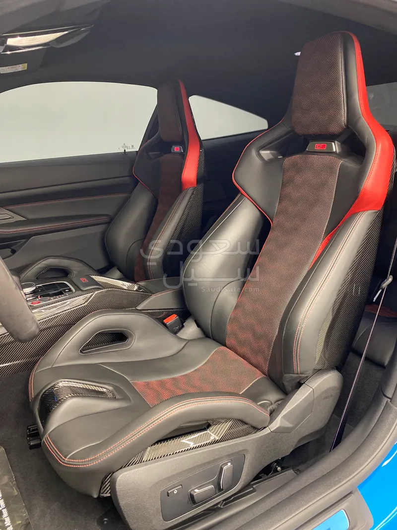 2025 بي ام دبليو الفئة ام إم 4 كومبيتيشن